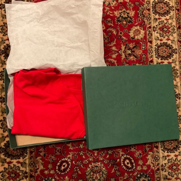 Small Red Simons Fitted Cardigan - Picture 3 of 5